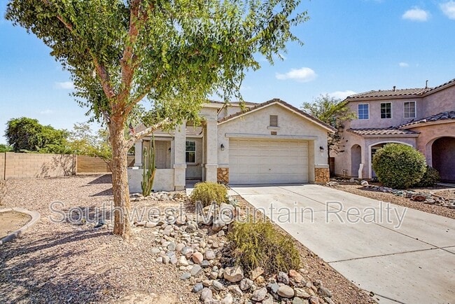 Photo - 44967 Sage Brush Dr