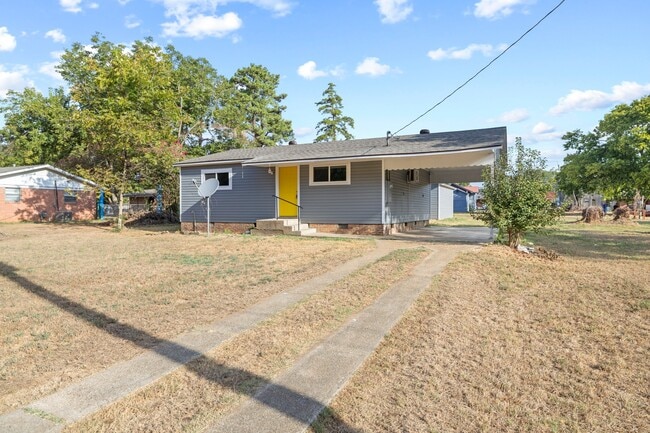 312 E Center St
