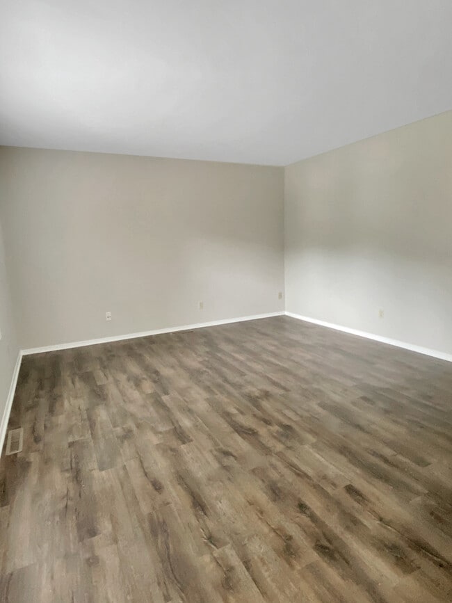 Photo - 36934 Illinois Rte 59