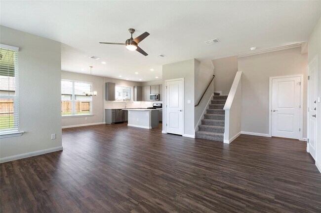 Photo - 1106 Warm Springs Dr