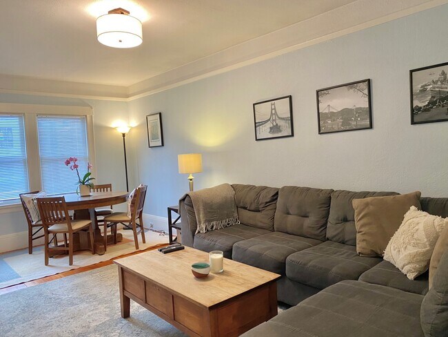 Photo - 1336 42nd Ave Unidad 1336