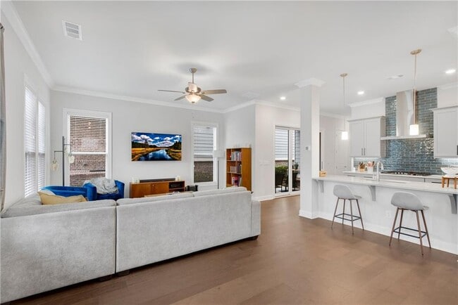 Photo - 3192 Bartee Walk