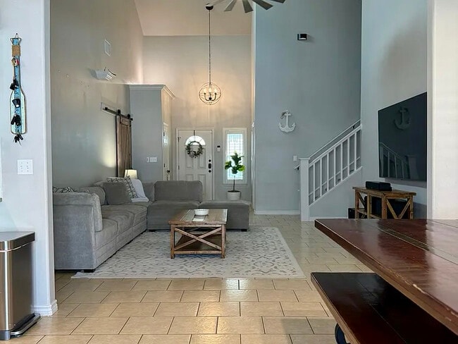 Photo - 15637 Palmira Ave