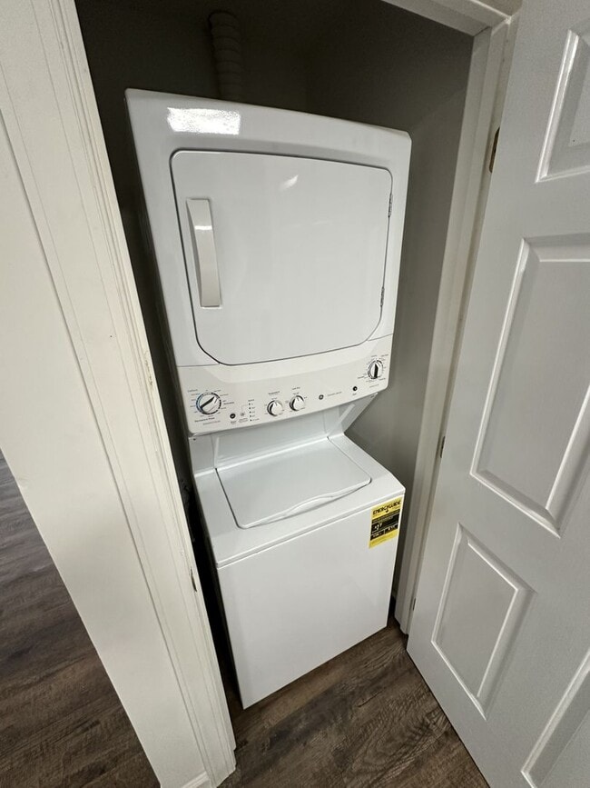 Photo - 2 Bedroom 2 Bathroom Condo!