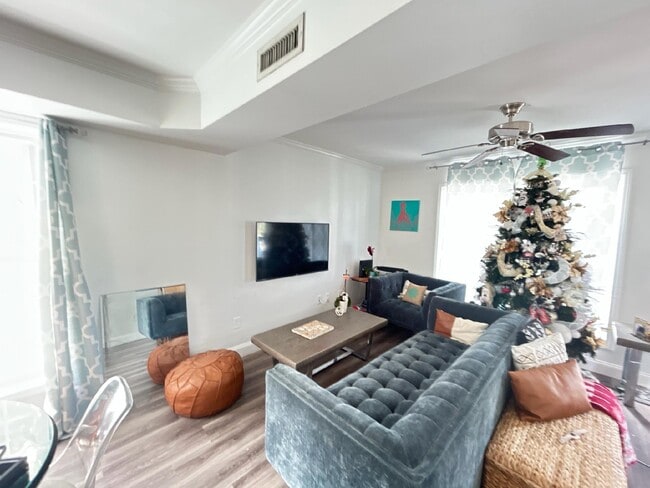 Photo - 374 73rd St #6