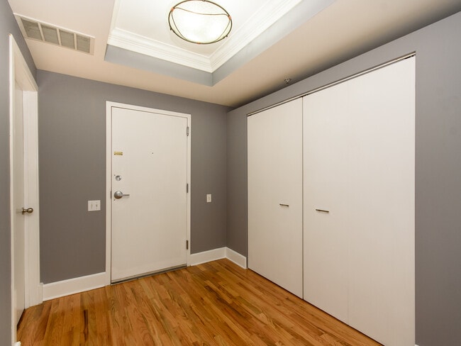 Photo - 165 N Canal St Unit 828