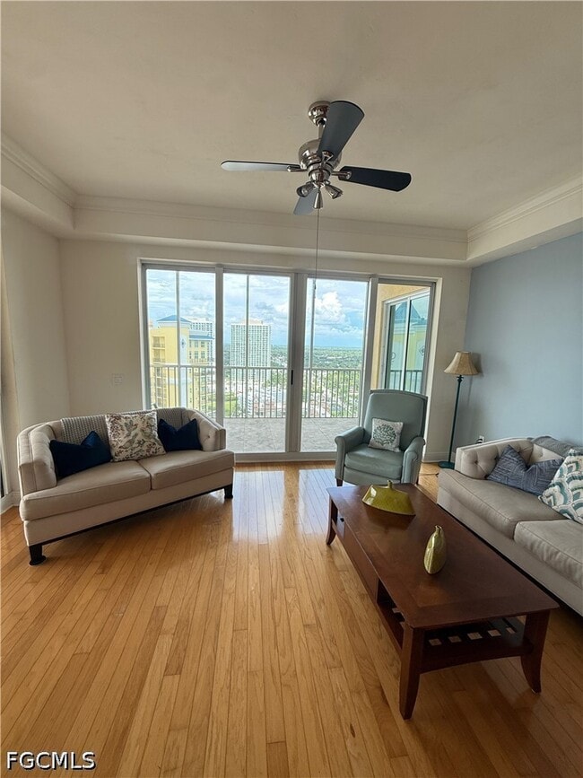 2743 First St Unit 2306