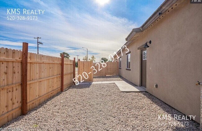 Photo - 1304 S 5th Ave