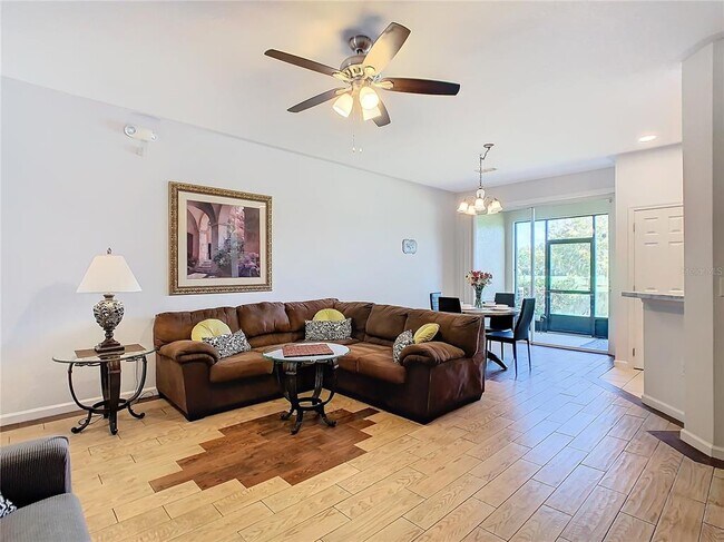 Photo - 2641 Old Kent Cir