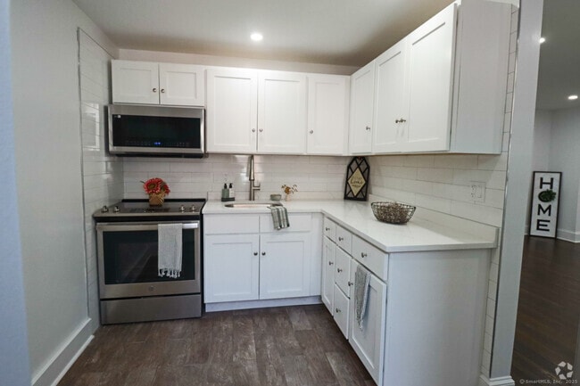 Building Photo - 156 Garfield Ave Unit 3 Rental