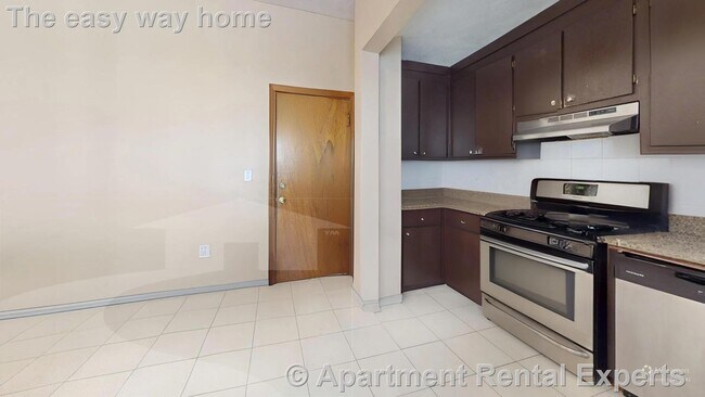 Photo - 240 School St Unit #1