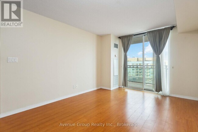 Photo - 6 Rosebank Dr Unit 9K