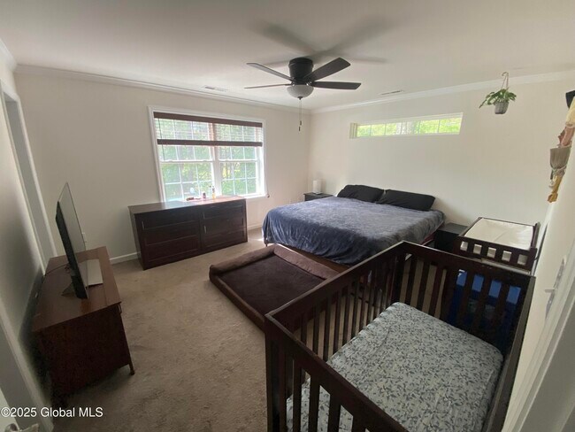Photo - 202 Greenfield Ave
