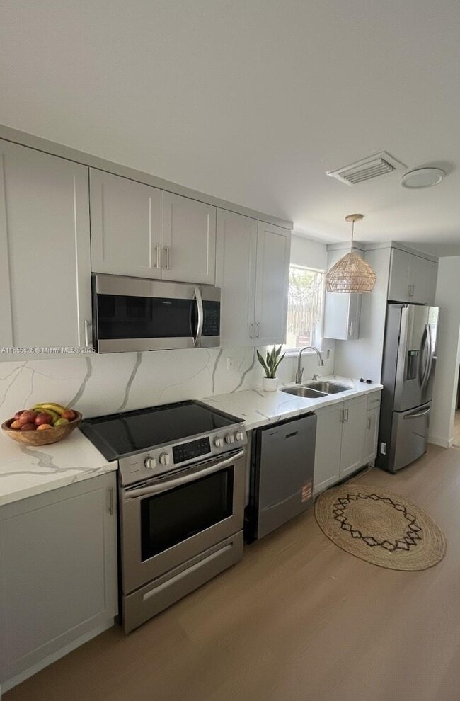 Photo - 81 NW 44th St