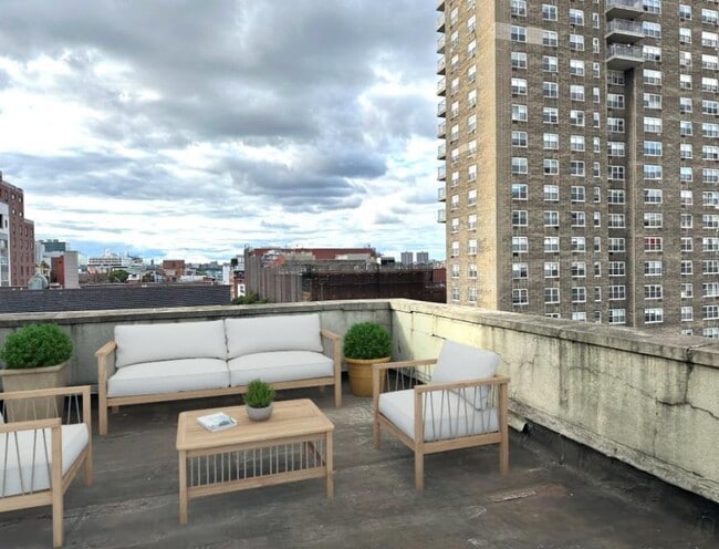 Building Photo - 2 bedroom in New York NY 10019 Unit 4B Rental
