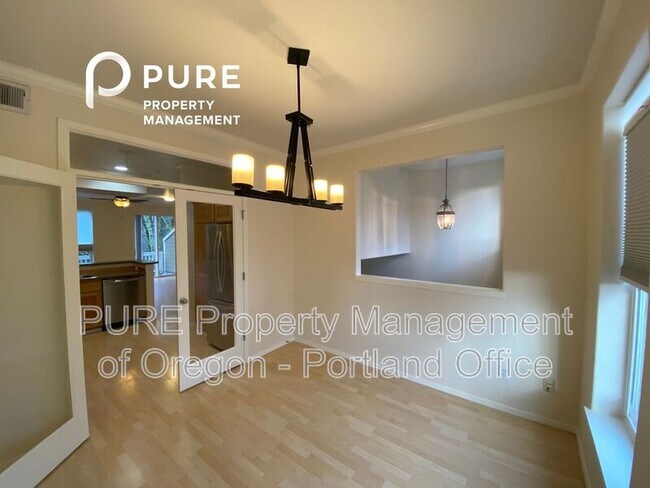 Photo - 2929 NW Kennedy Ct