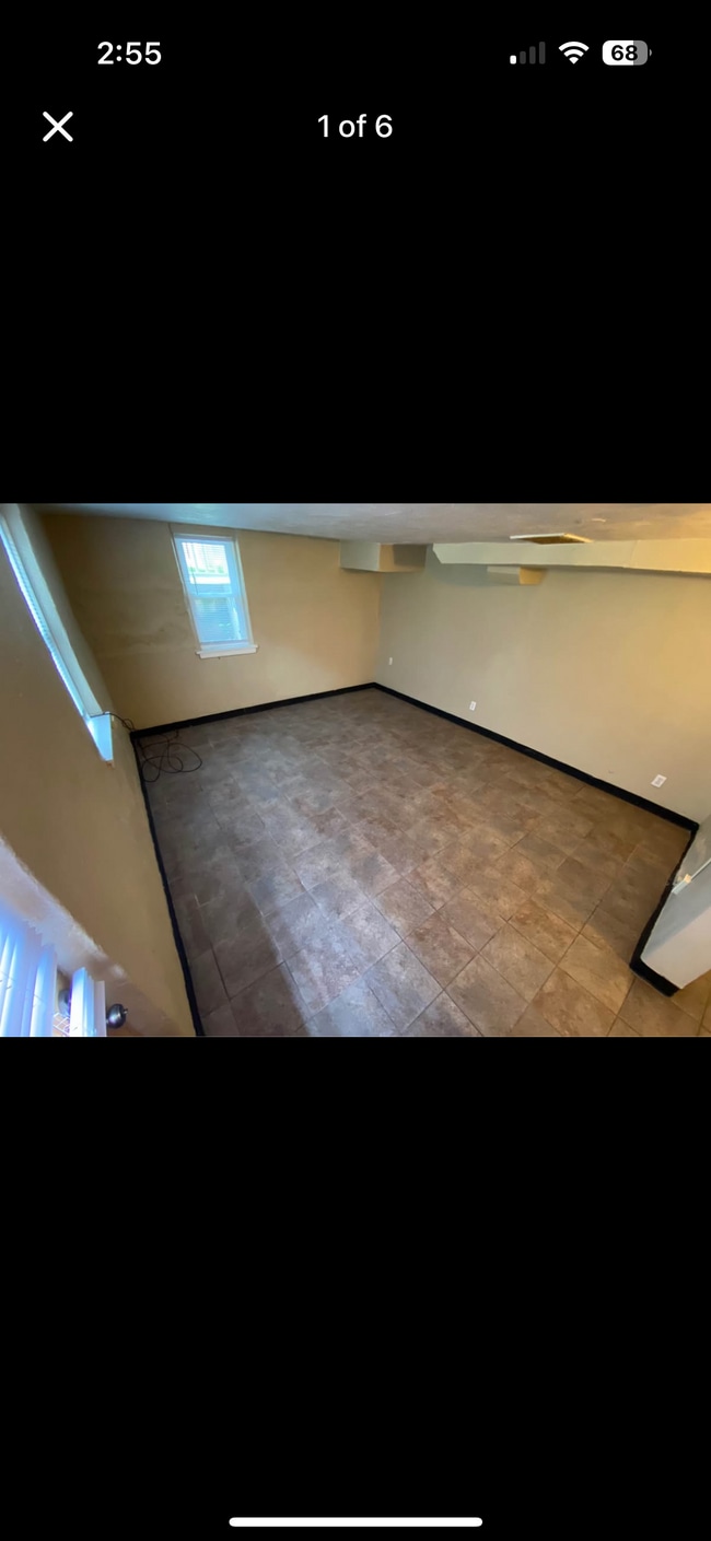 Building Photo - 1011 Fremont St Unit 102