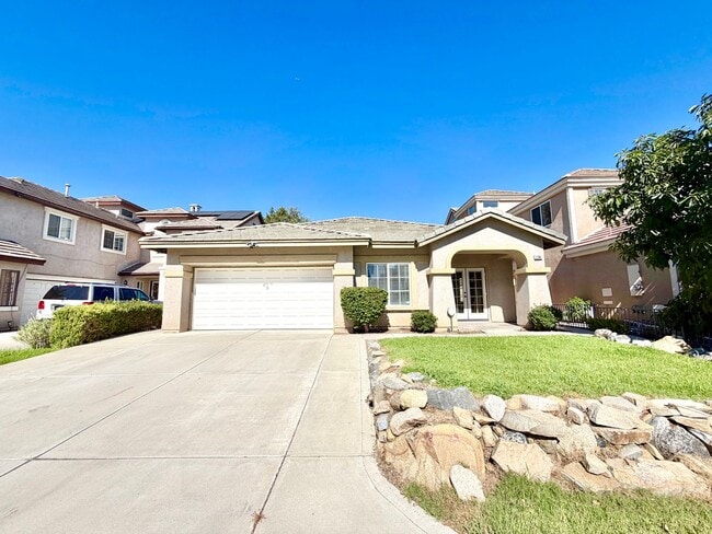 Building Photo - 37961 Veranda Way