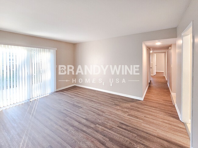 Photo - 318 Terrace Dr