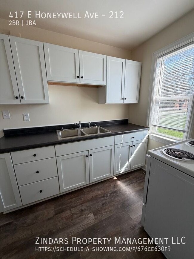 Building Photo - 417 E Honeywell Ave Unit 212