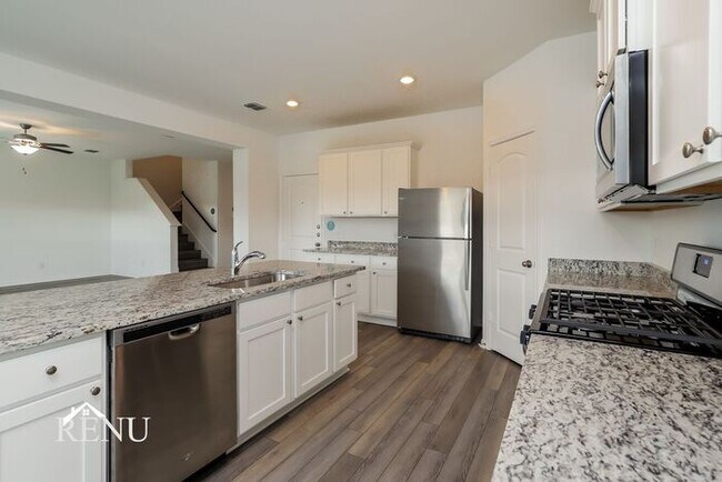 Photo - 3026 Jackson Smt