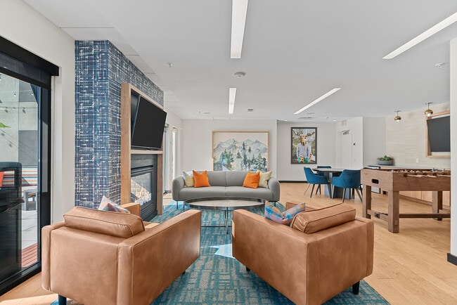 DSC_2143 - Slate at 901