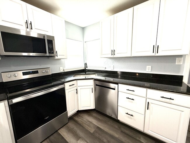 Photo - 1222 Hargrove St