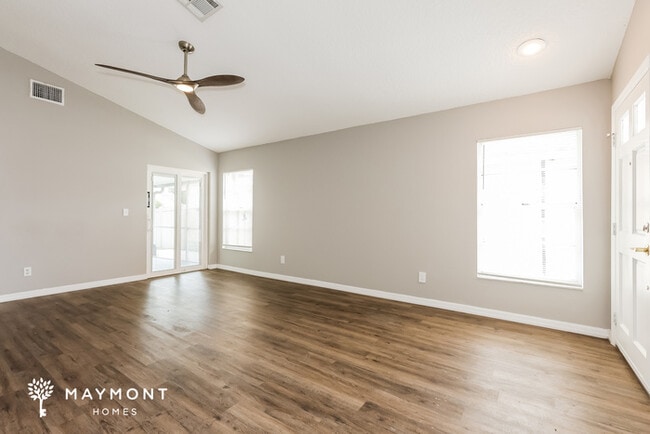 Photo - 1843 Coyote Pl