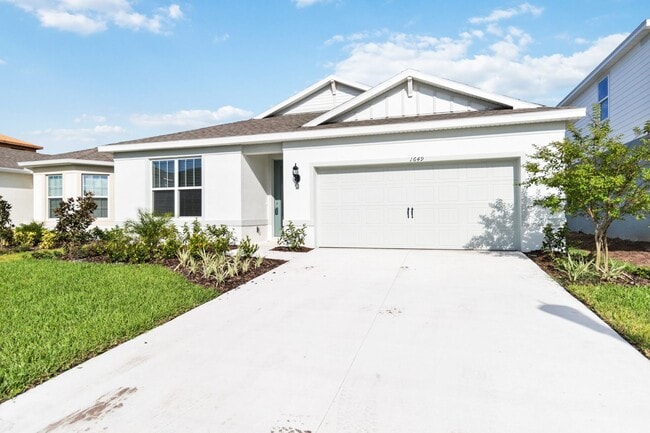 Photo - Beautiful 4/2 Energy Efficient Home in St....