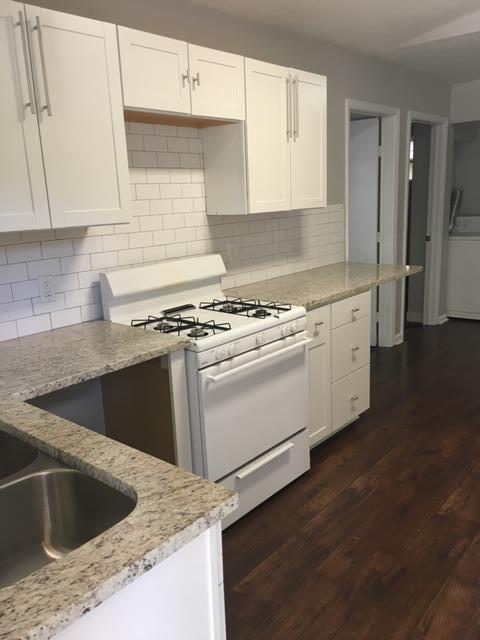 Photo - 1405 Bob Harrison St