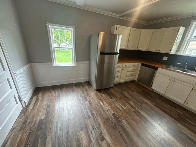 Photo - 809 W Linden St