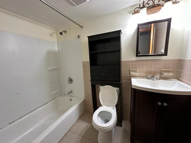 Photo - 5 Louisburg Square, 7 Unit #7