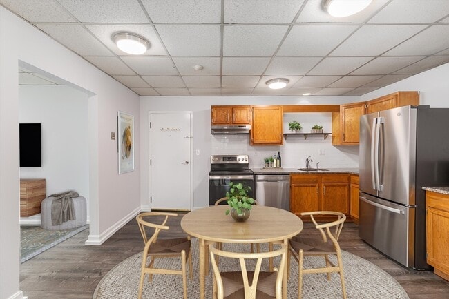 131 Essex St Unit 33