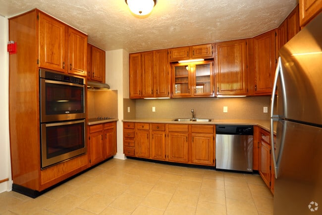 Old Post Quad Kitchen