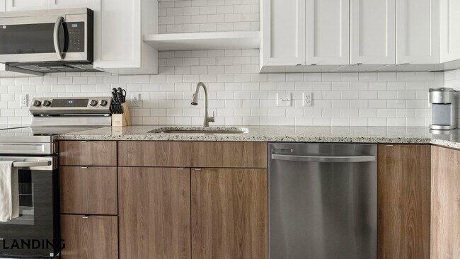 6430 142nd Ave N Unit 354