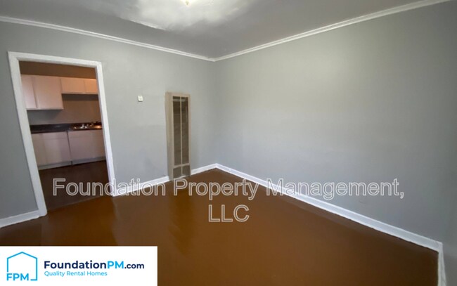 Photo - 1117 Keating St