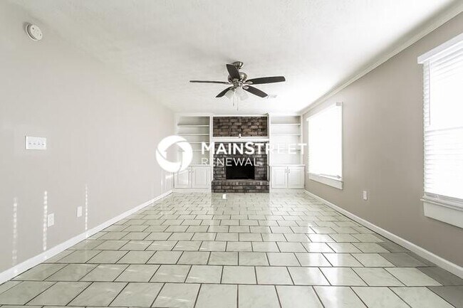 Photo - 3 Bedroom Pet-Friendly Home in Snellville,...