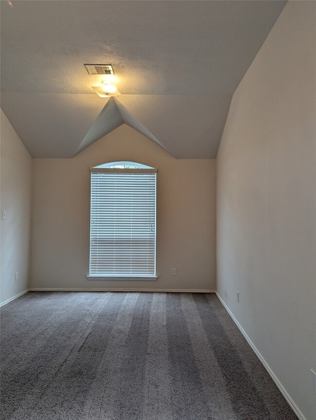Photo - 13319 Lansdown St