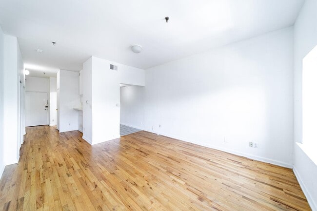 Photo - 227 Christopher Columbus Dr Unit 319B