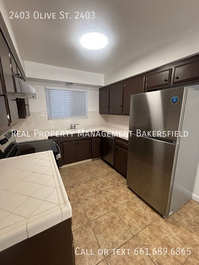 Photo - 2403 Olive St