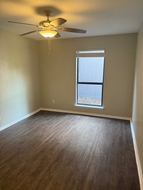 Photo - 6711 S Creek Dr