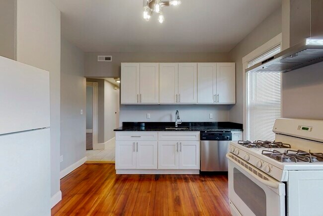 Photo - 166 Sydney St Unidad 1