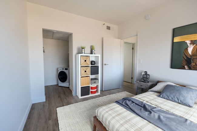 Lavadora y secadora en la unidad - Forge Tower