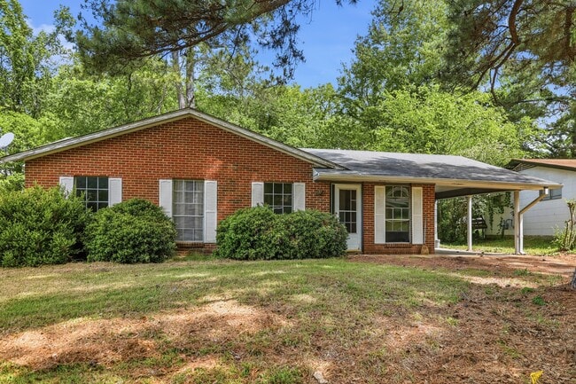 Building Photo - 6605 George Washington Dr