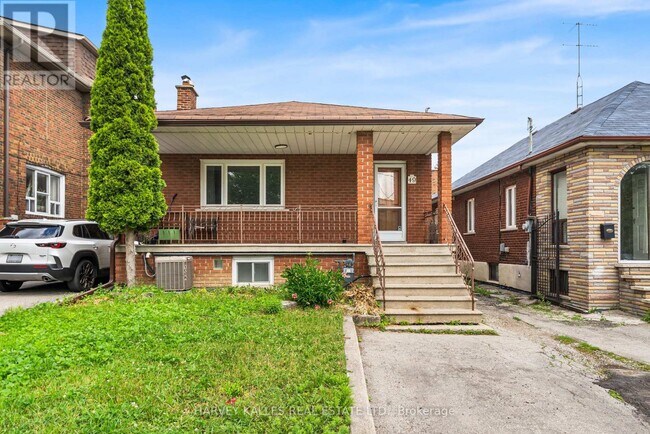 Photo - 49 Fairbank Ave