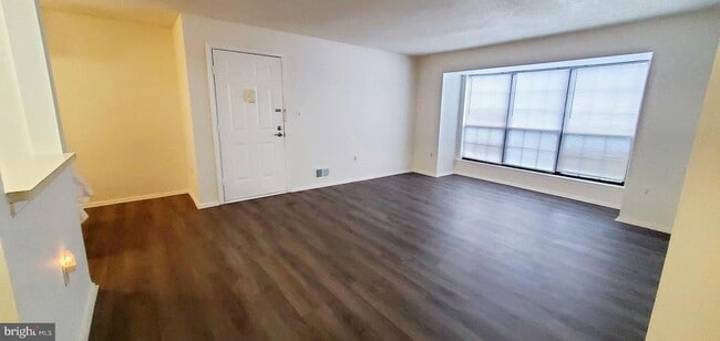 2 Feiler Ct