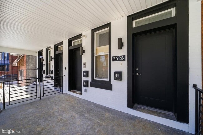 Building Photo - 3626 N 19th St