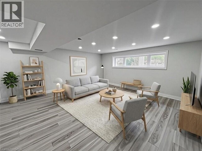Photo - 15 Westchester Pl