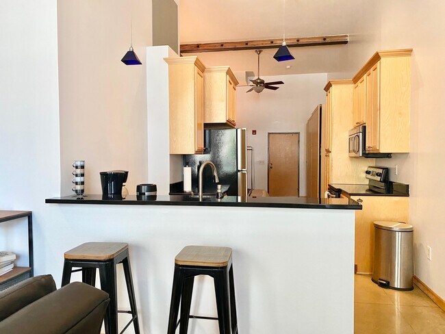 Photo - 771 N Water St Unit 23