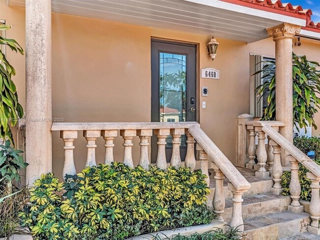 Photo - 6460 SW 2nd St